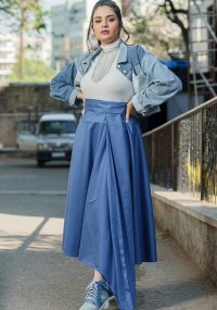 sreemukhi_ teluguvox_16